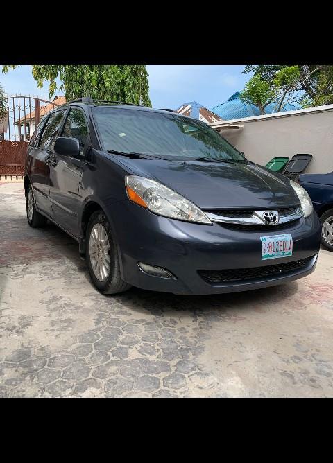 2007 Toyota Sienna LE Leather Seats #5.7m